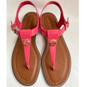 Tommy Hilfiger Women's Medium Red Adjustable Bennia Sandals Size 6.5M